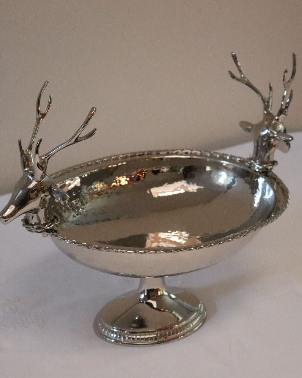 Oval Bowl Deer Twisted