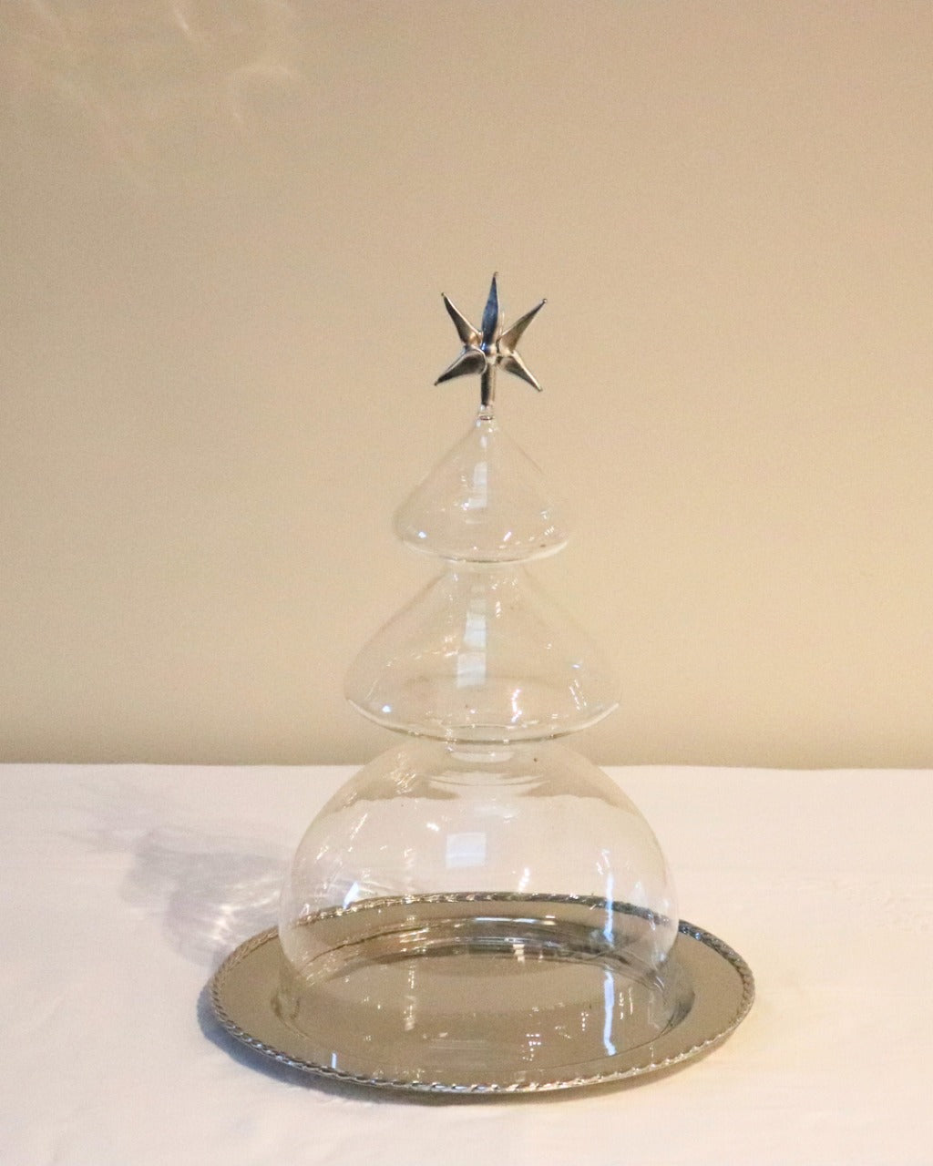 Flat Round Twisted With Cover