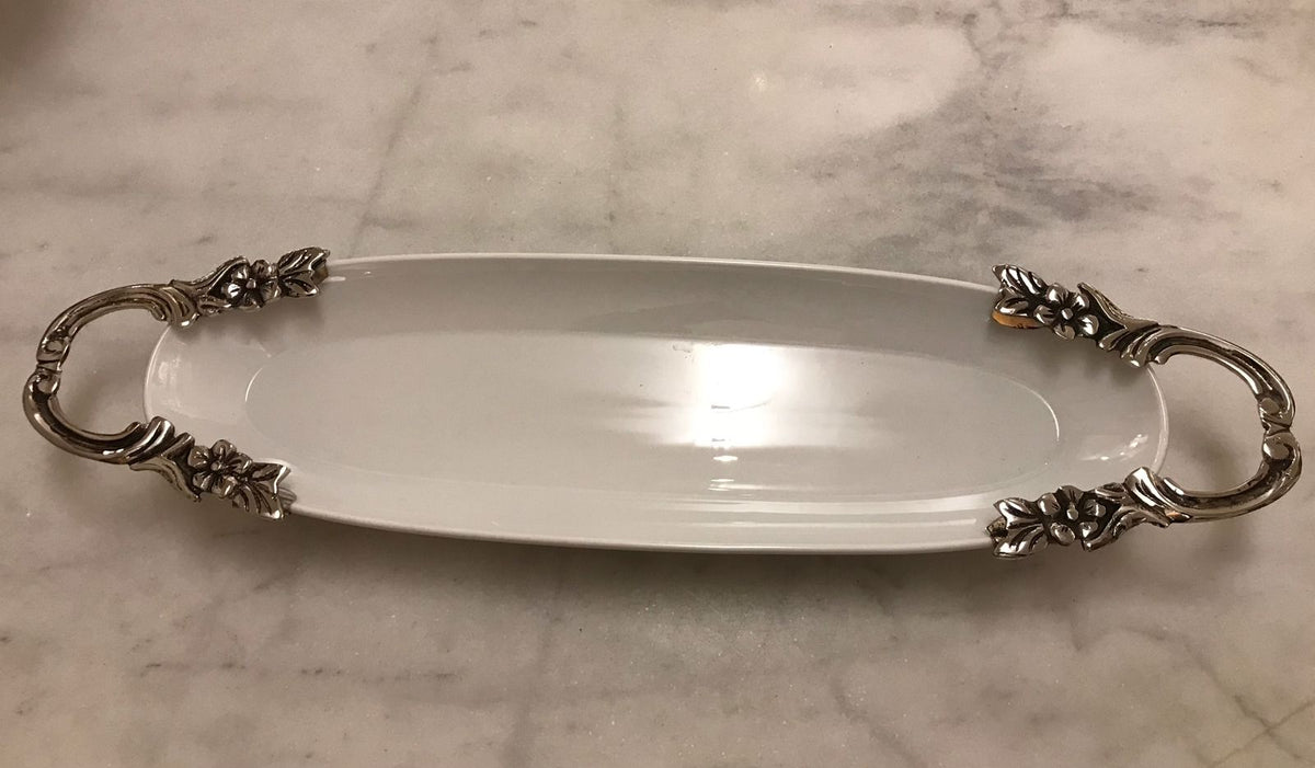 Oval Porcelain with Hands - Simple Royal